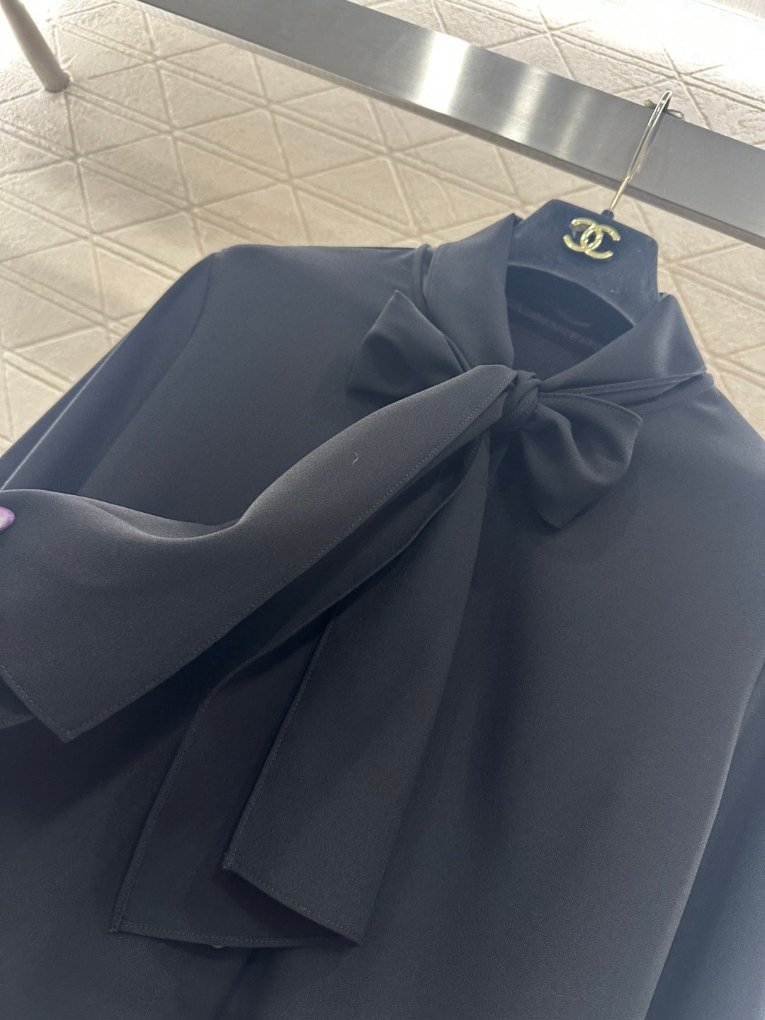 Bow ribbon wide sleeved shirt