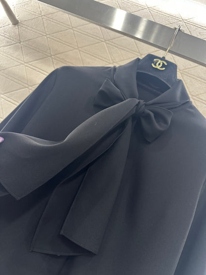 Bow ribbon wide sleeved shirt