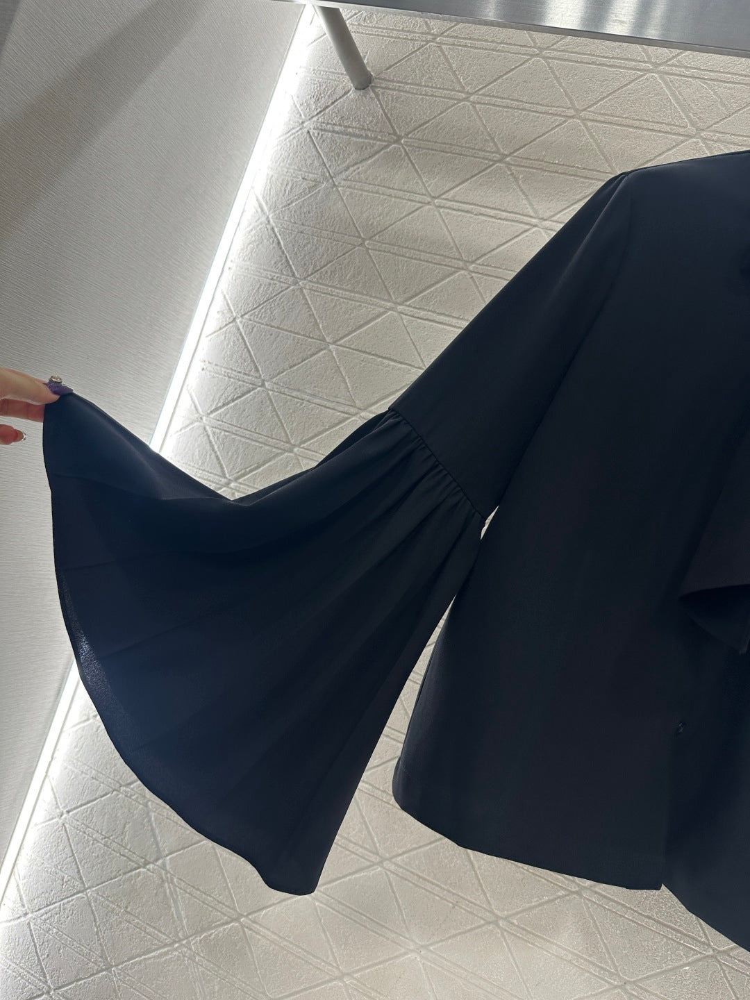 Bow ribbon wide sleeved shirt