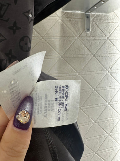 Round neck willow print 𝑇𝑒𝑒