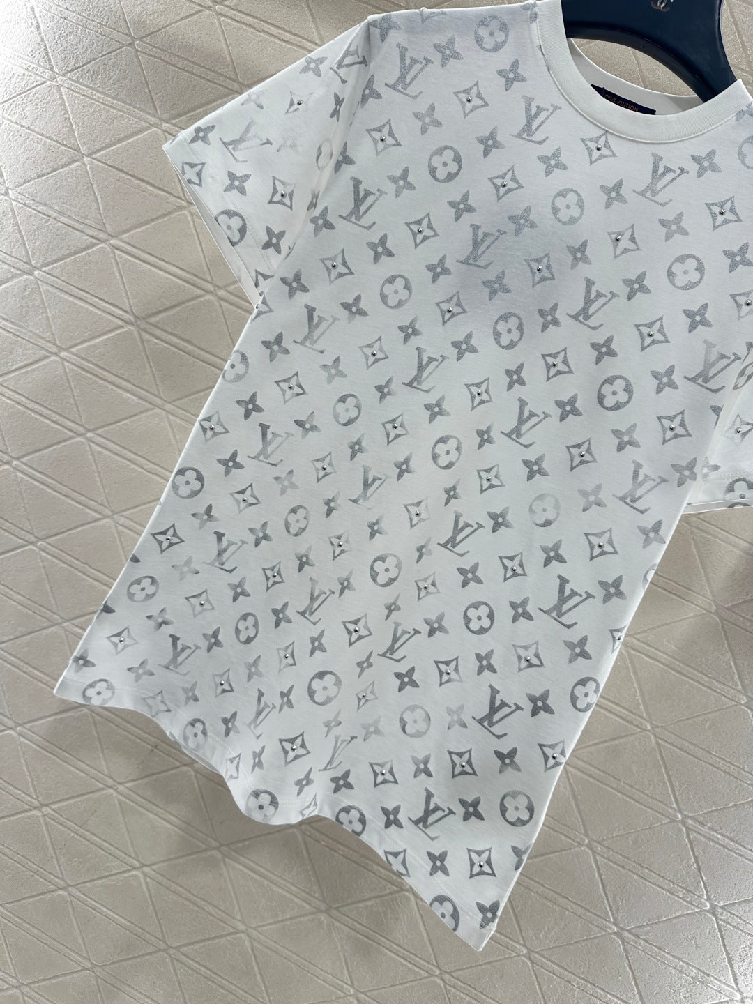 Round neck willow print 𝑇𝑒𝑒