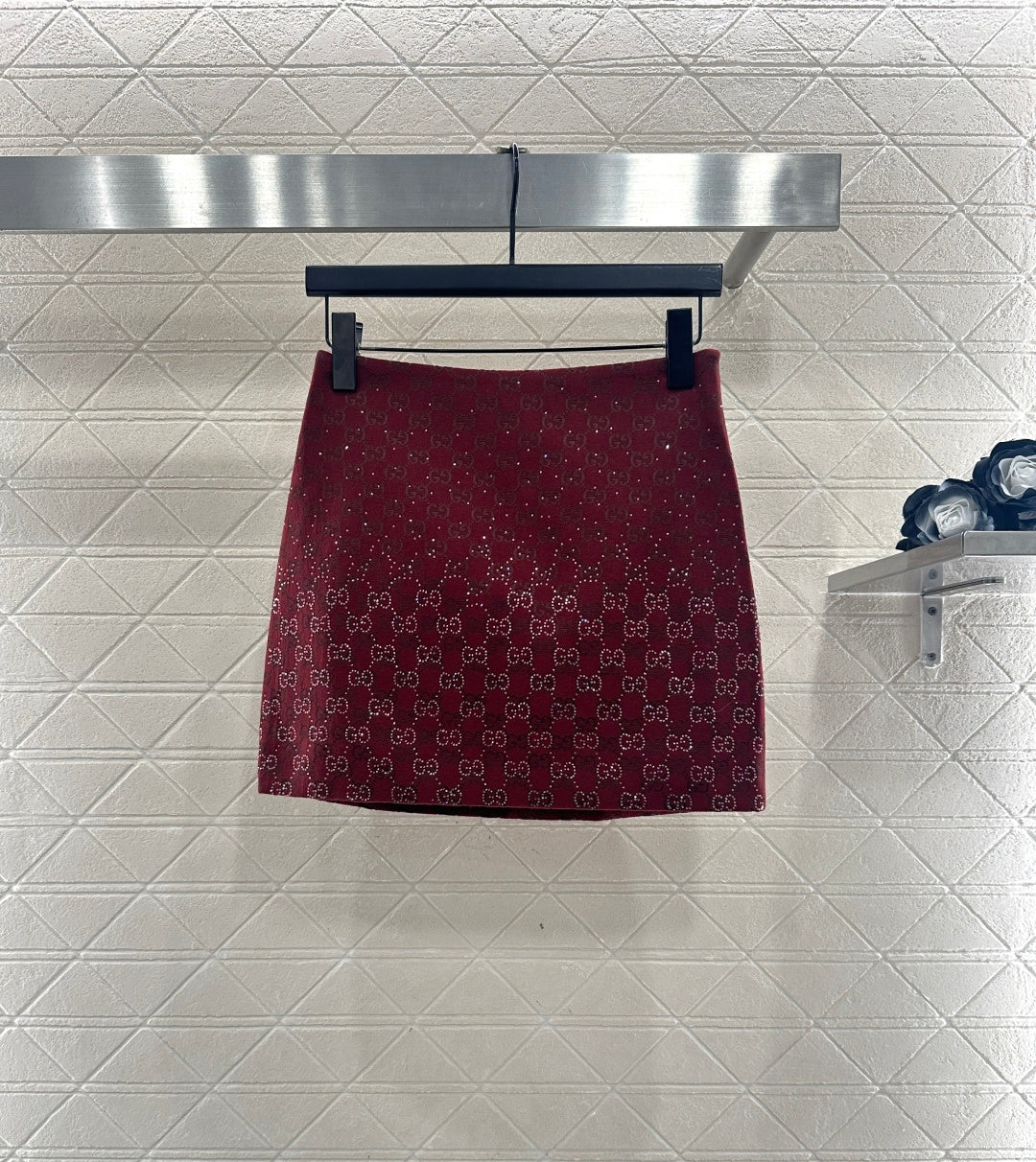 Heavy industry hot stamping short skirt