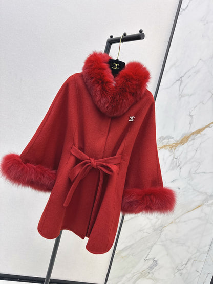 Fox fur decorative cloak coat