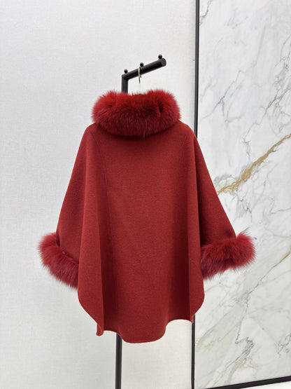 Fox fur decorative cloak coat