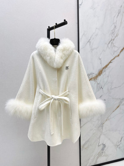 Fox fur decorative cloak coat