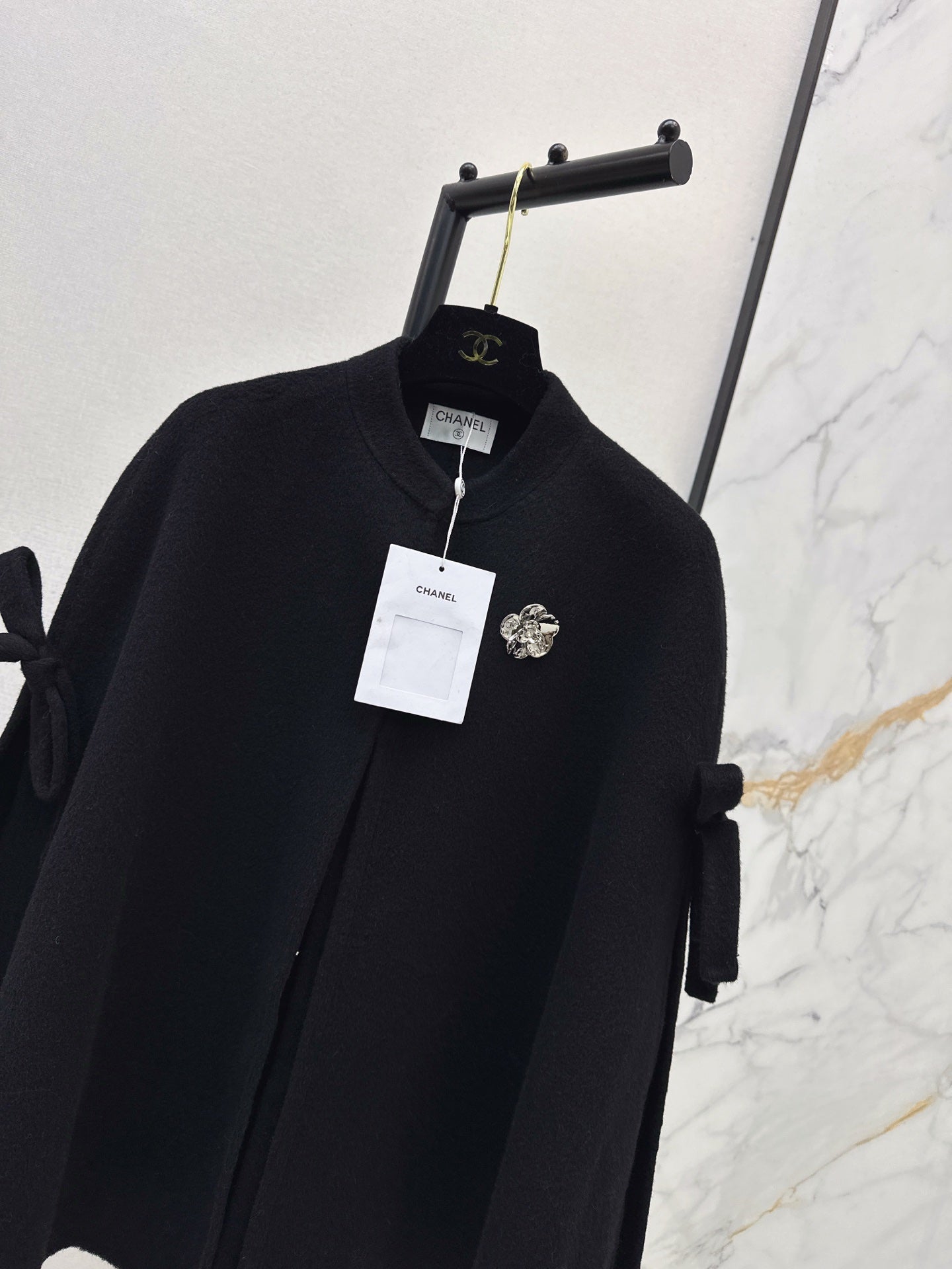 Double bow decoration cloak coat