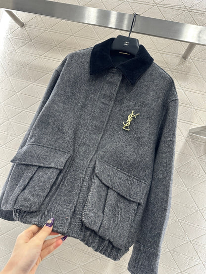 Brooch corduroy collar jacket