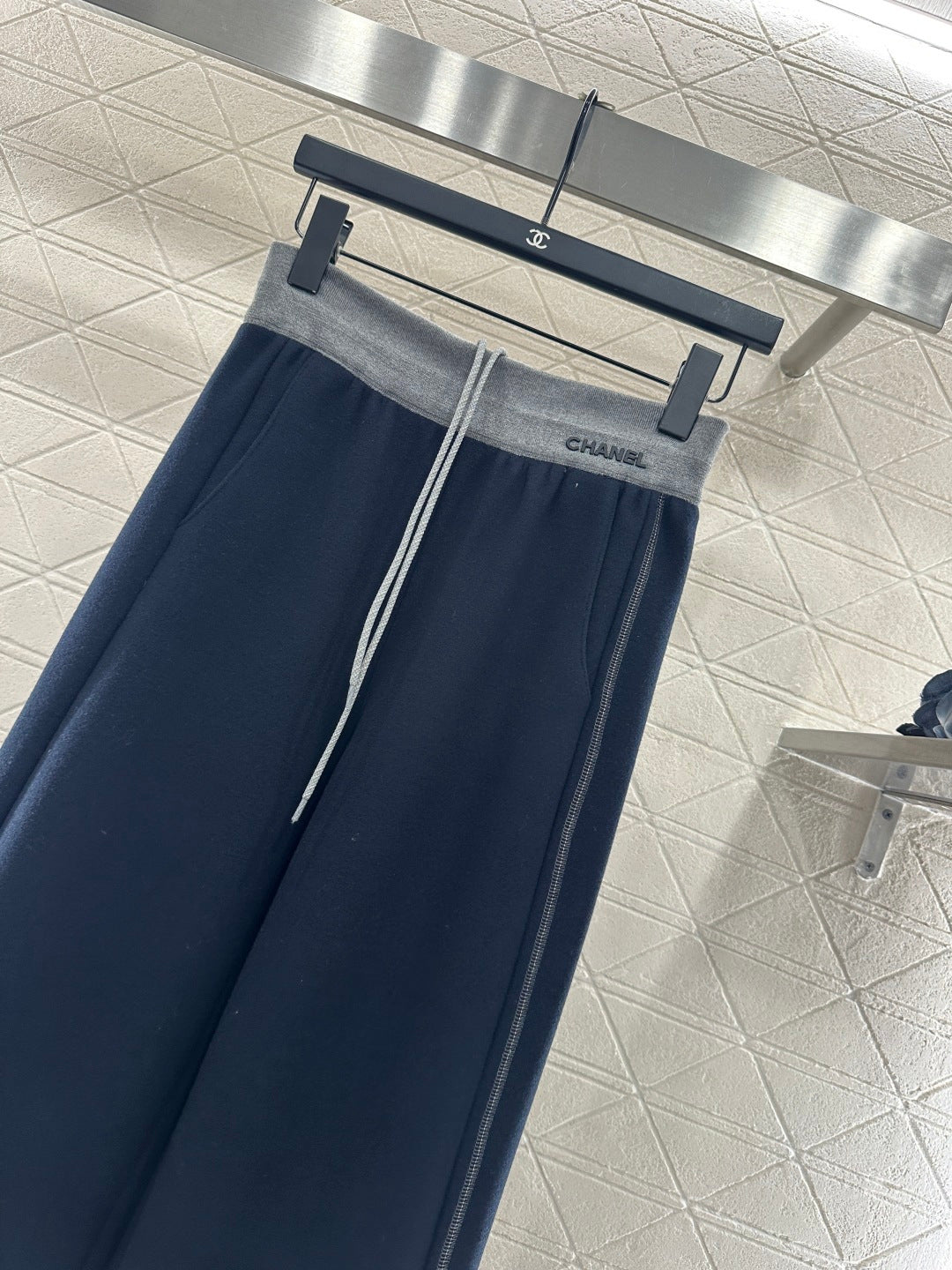 Drawstring wide leg pants