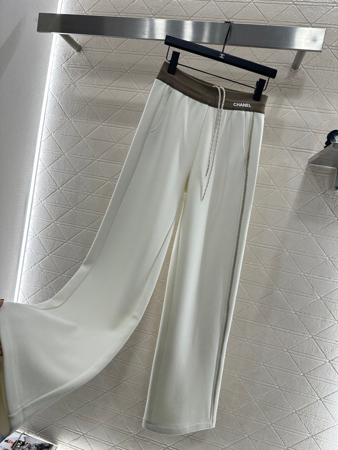 Drawstring wide leg pants