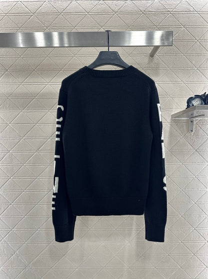 Hook and flower letter knitted pullover sweater