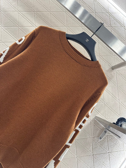 Hook and flower letter knitted pullover sweater