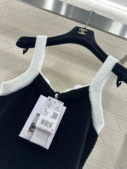 Color blocking knitted camisole skirt