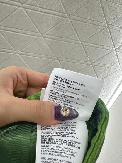 High waisted zipper skirt