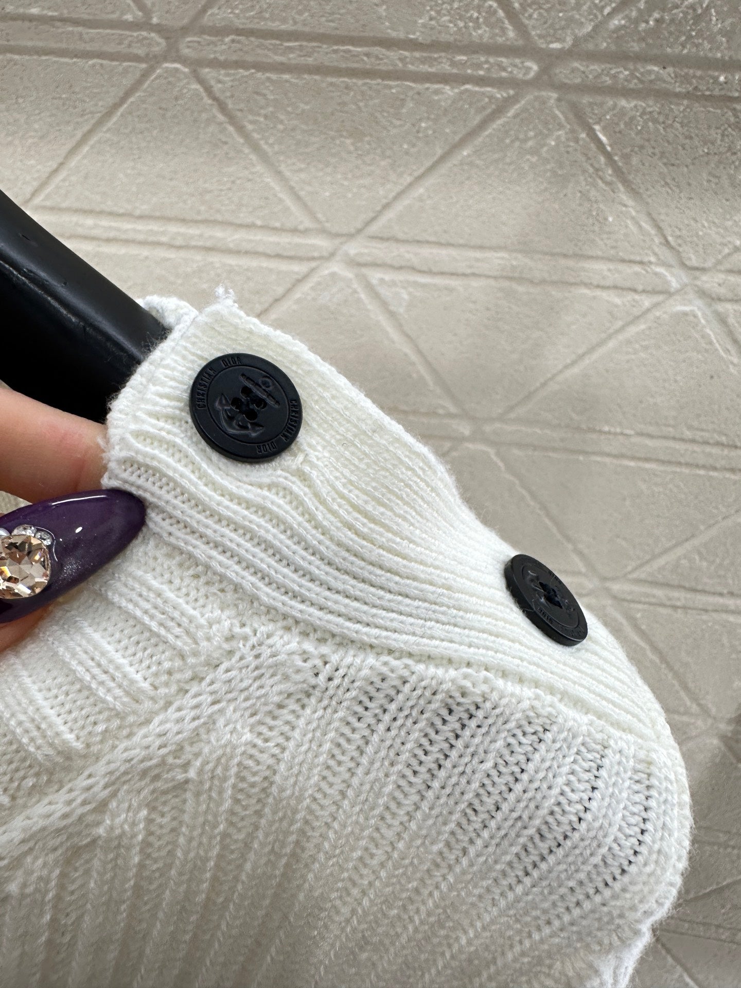 Embroidered logo knitted pullover sweater