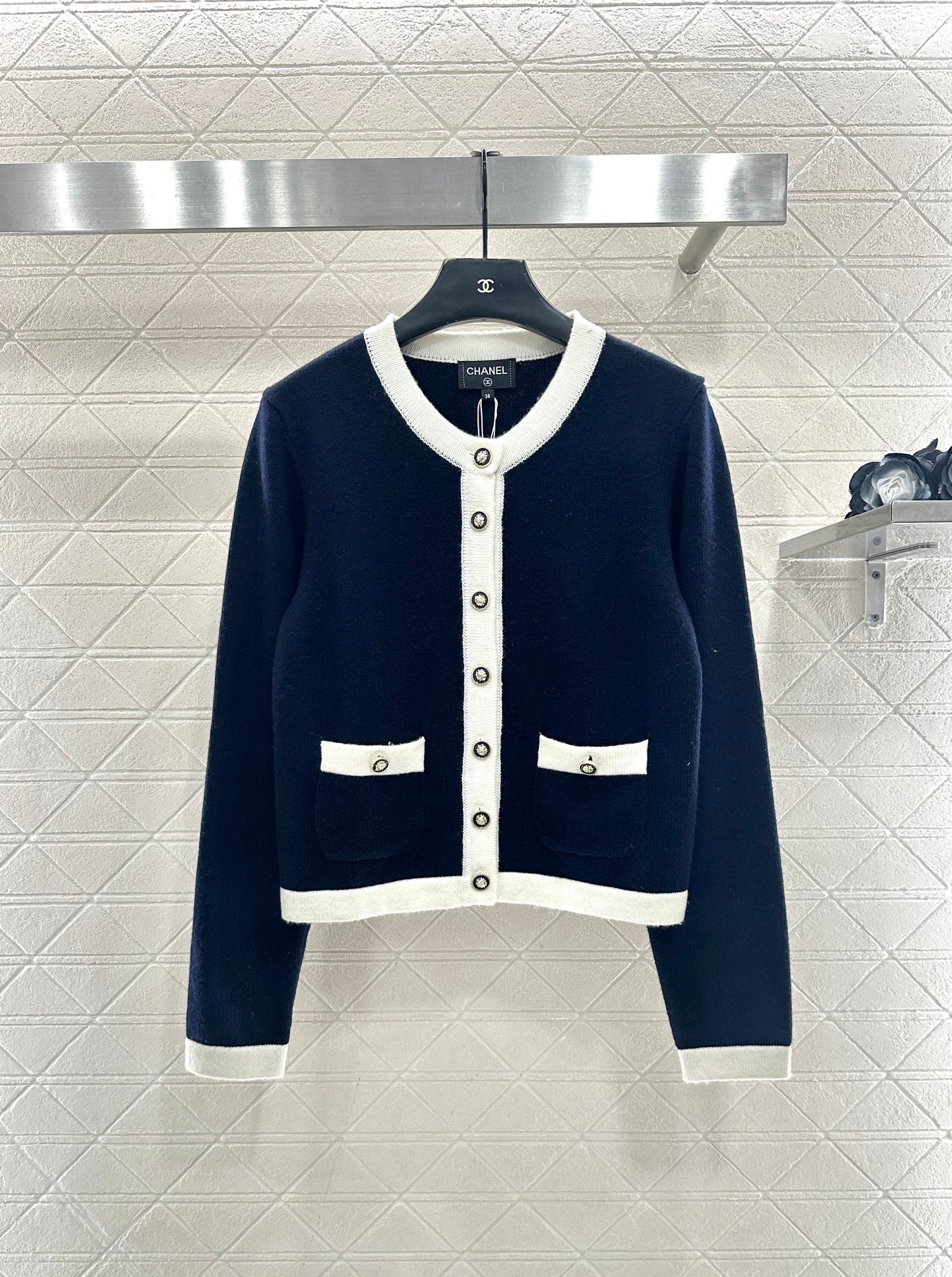 Color blocked border cardigan