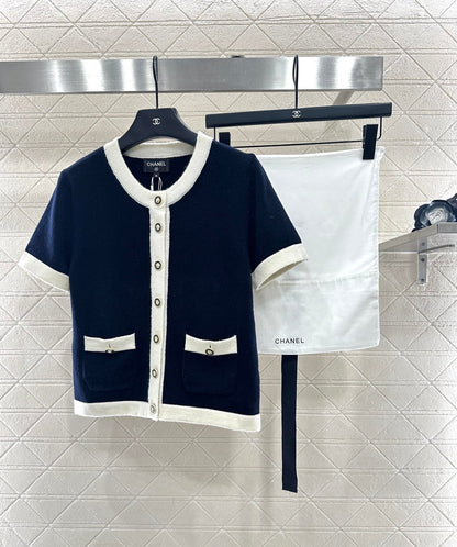 Color blocking edging short sleeved shirt