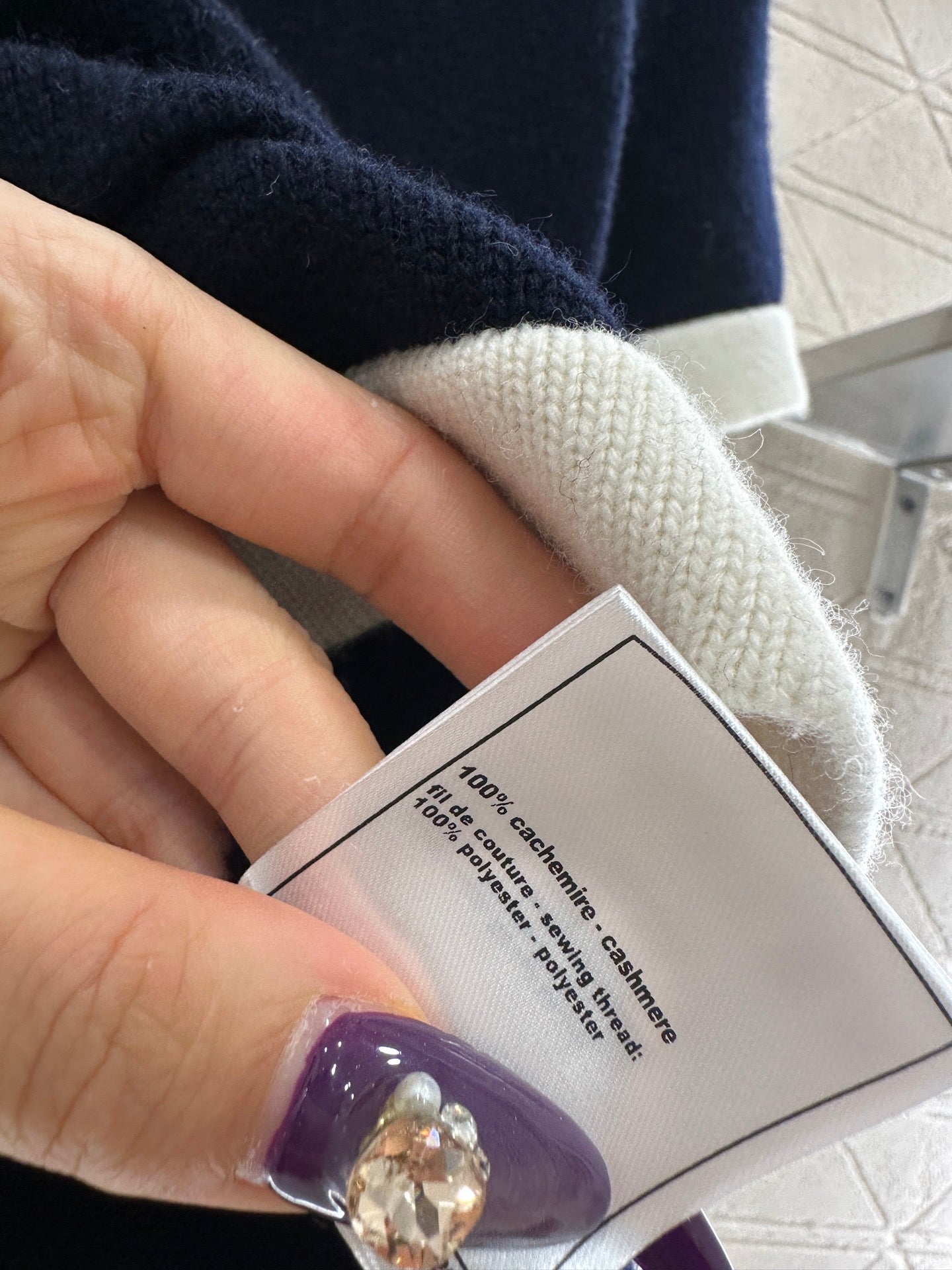 Color blocking edging short sleeved shirt