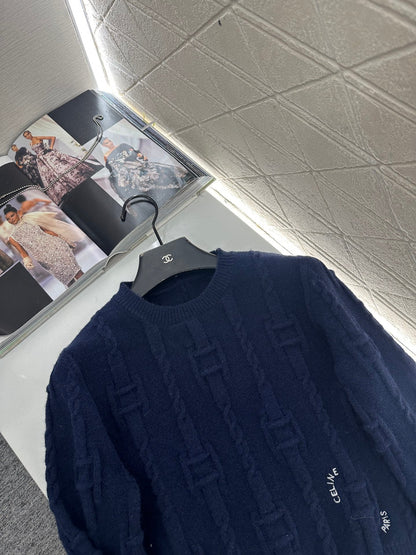 Round neck crochet letter sweater