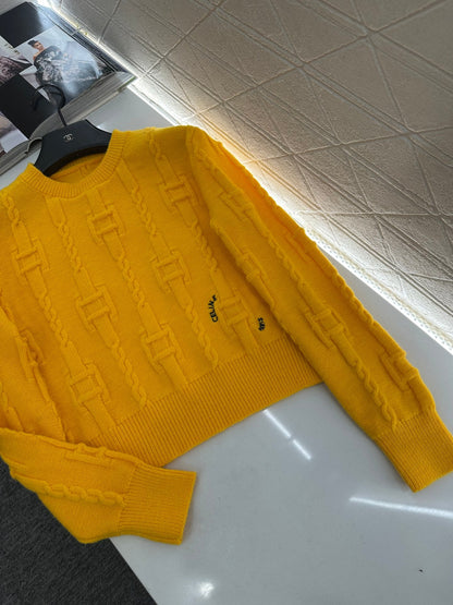 Round neck crochet letter sweater