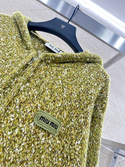 Hooded snowflake colored dot cardigan