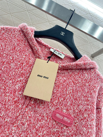 Hooded snowflake colored dot cardigan