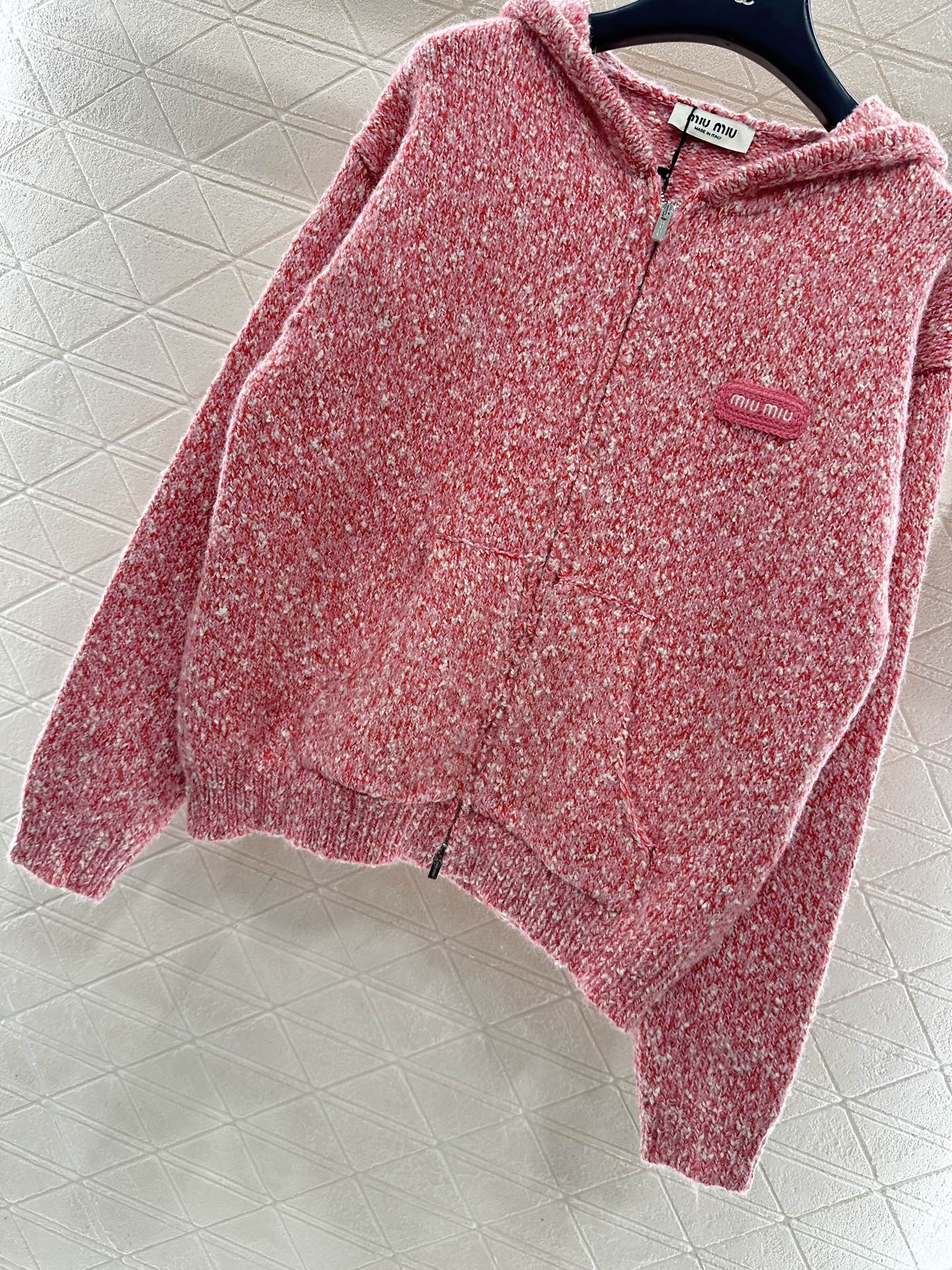 Hooded snowflake colored dot cardigan