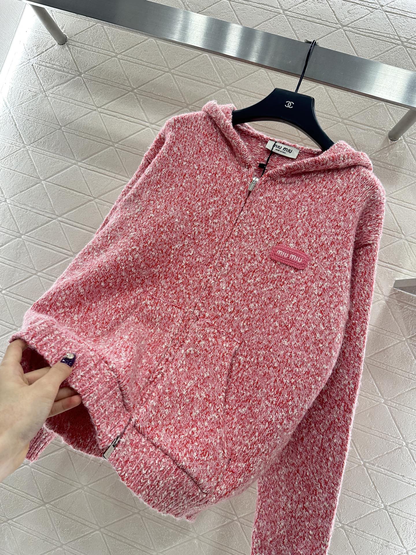 Hooded snowflake colored dot cardigan