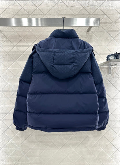 Detachable hooded jacquard down jacket