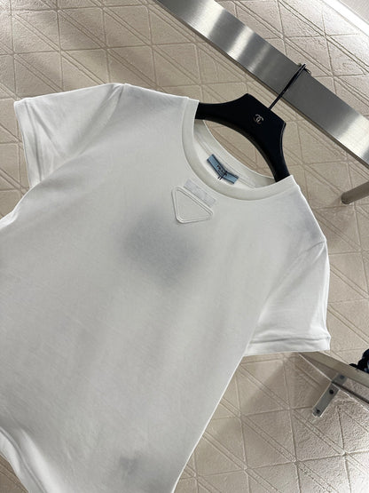 Triangle logo short sleeved shirt