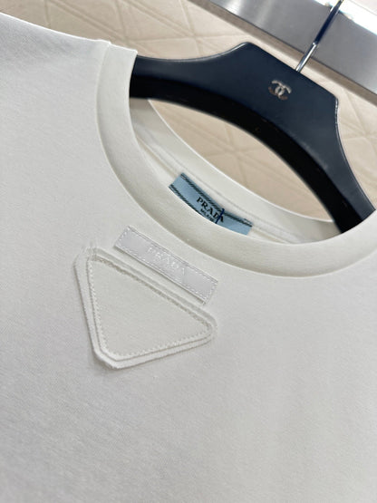 Triangle logo short sleeved shirt