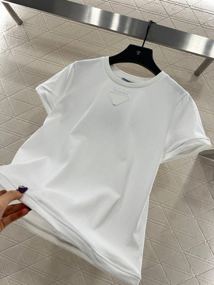 Triangle logo short sleeved shirt