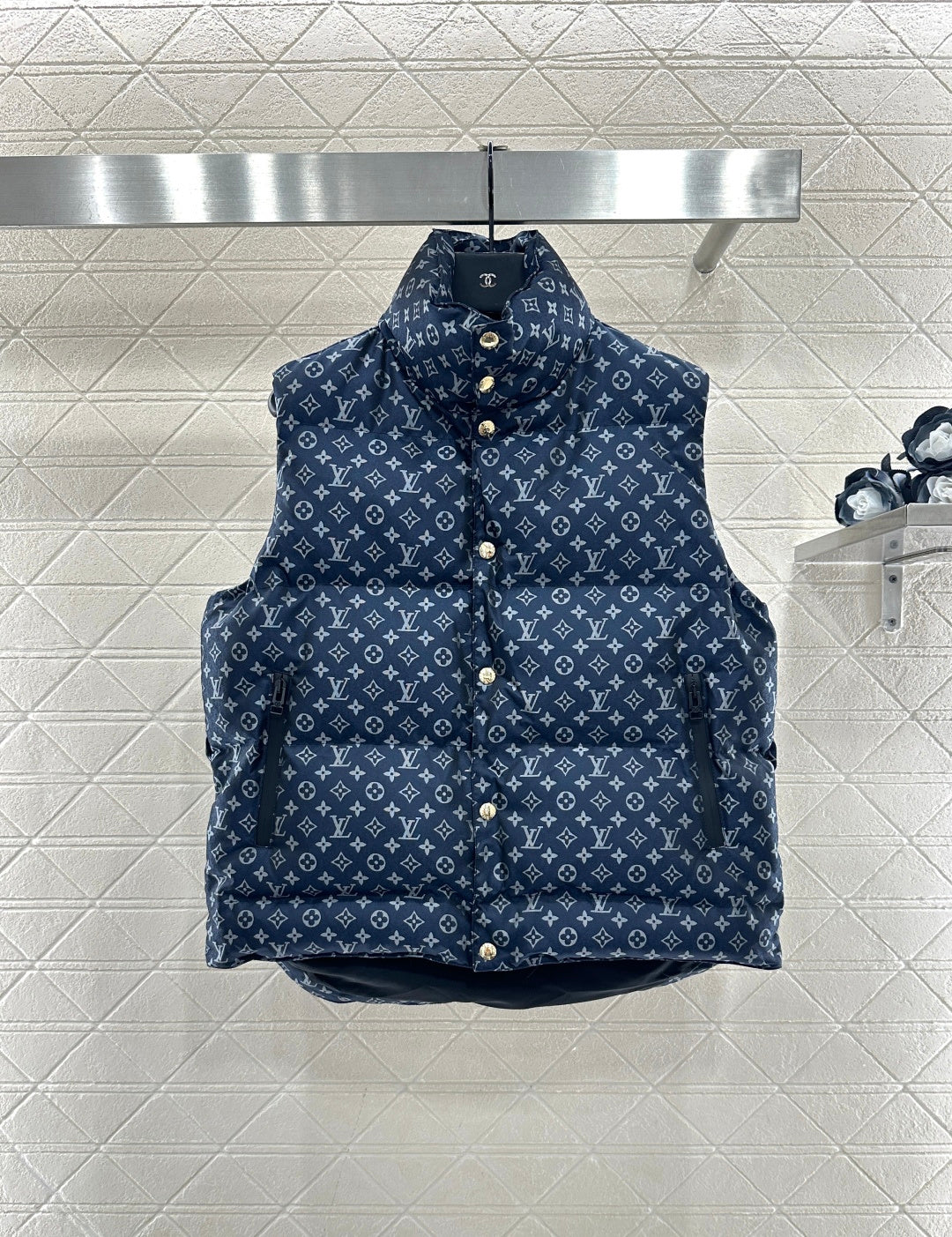 Stand Collar Jacquard Down Vest