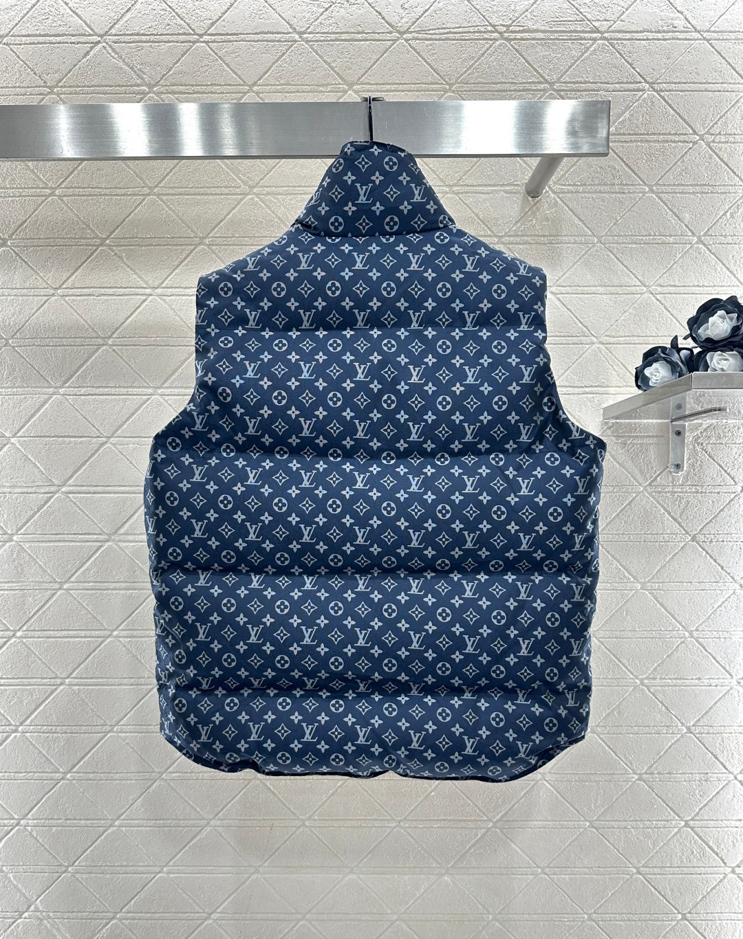 Stand Collar Jacquard Down Vest