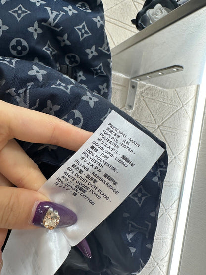 Stand Collar Jacquard Down Vest