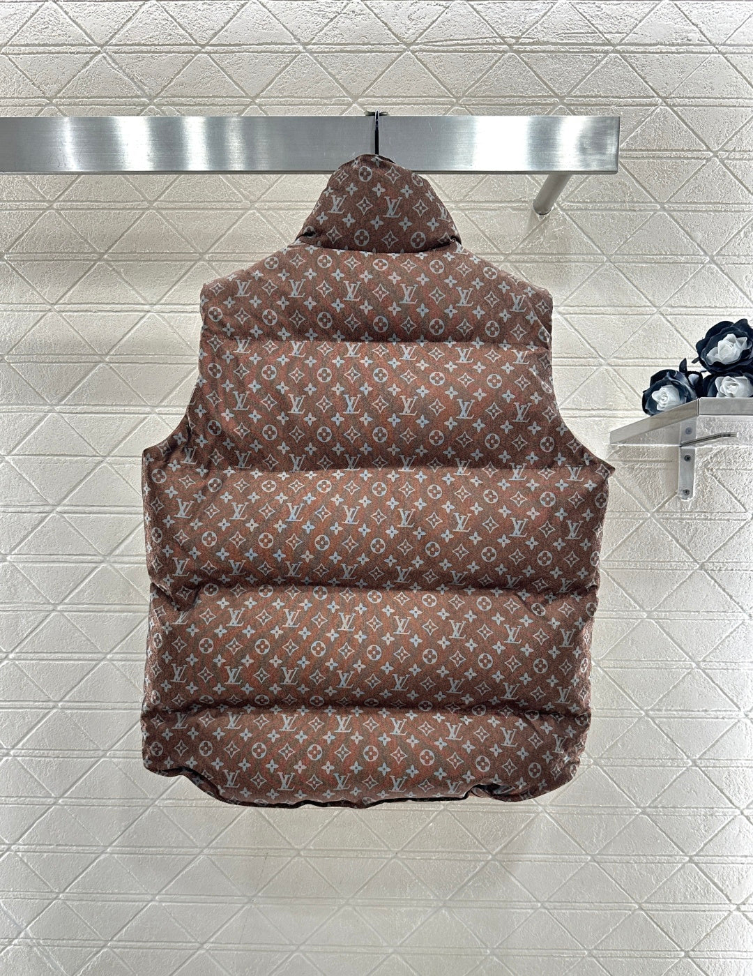 Stand Collar Jacquard Down Vest