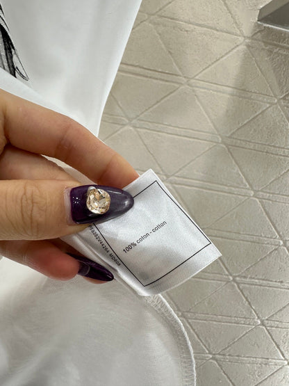 Round Neck Flocked Bow T-Shirt