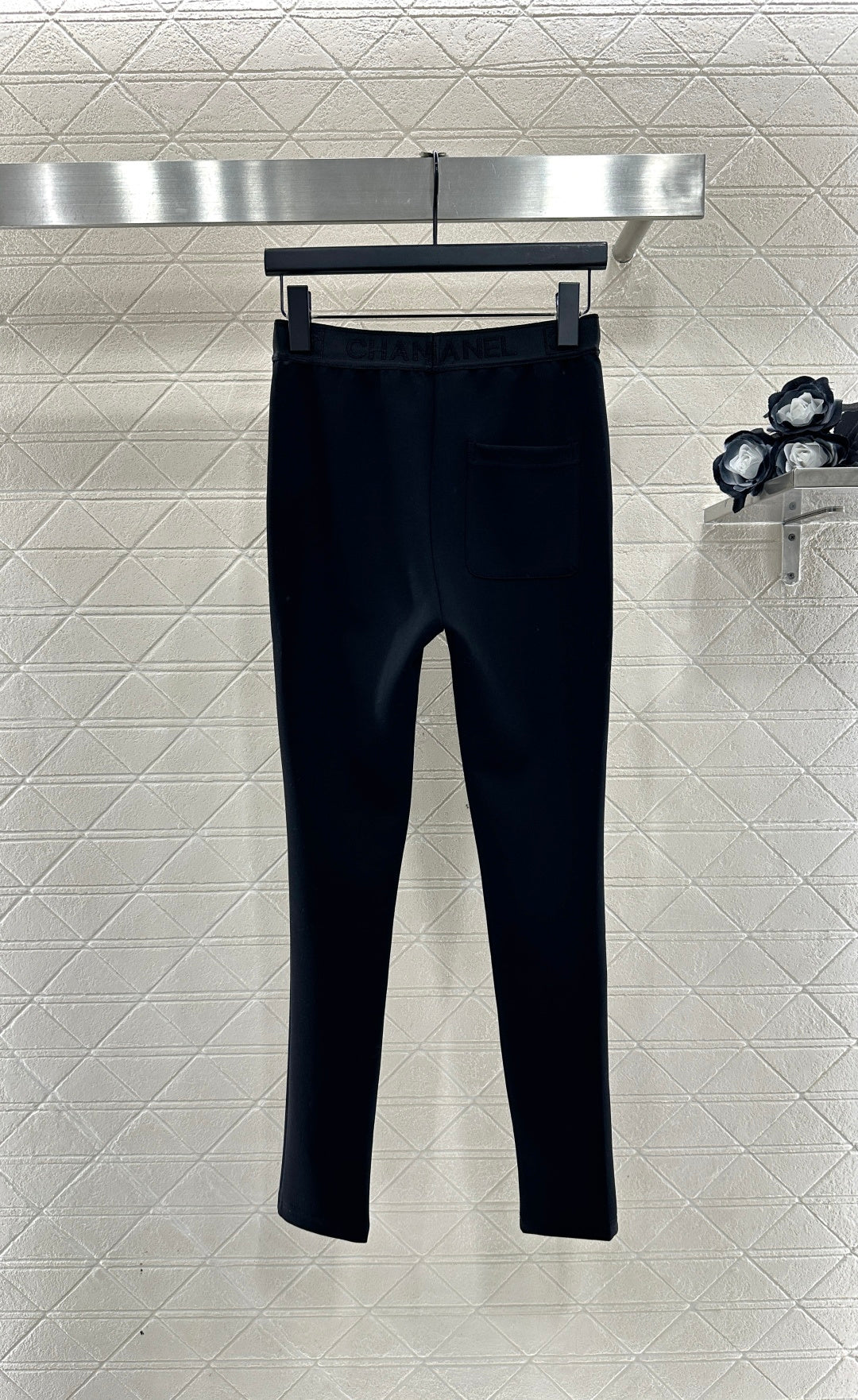 Letter-embellished High-elastic Leggings