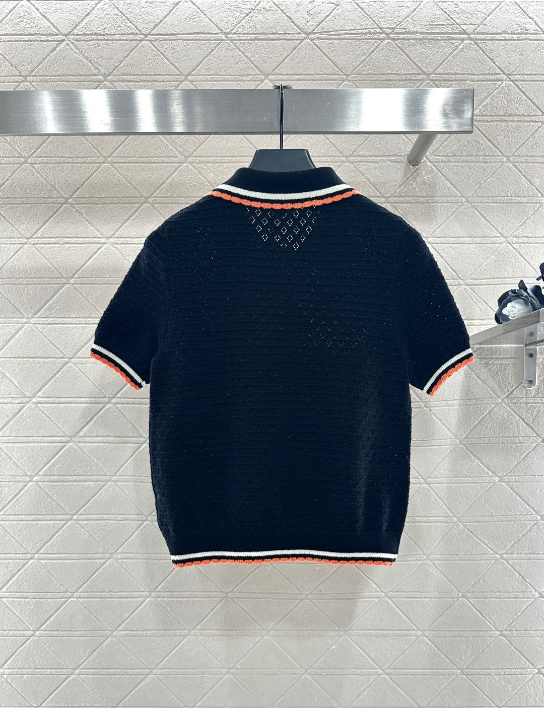 Color-blocked Collared Knit Short-Sleeve T-Shirt