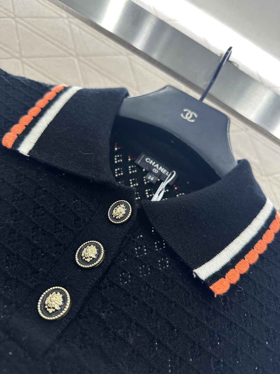 Color-blocked Collared Knit Short-Sleeve T-Shirt