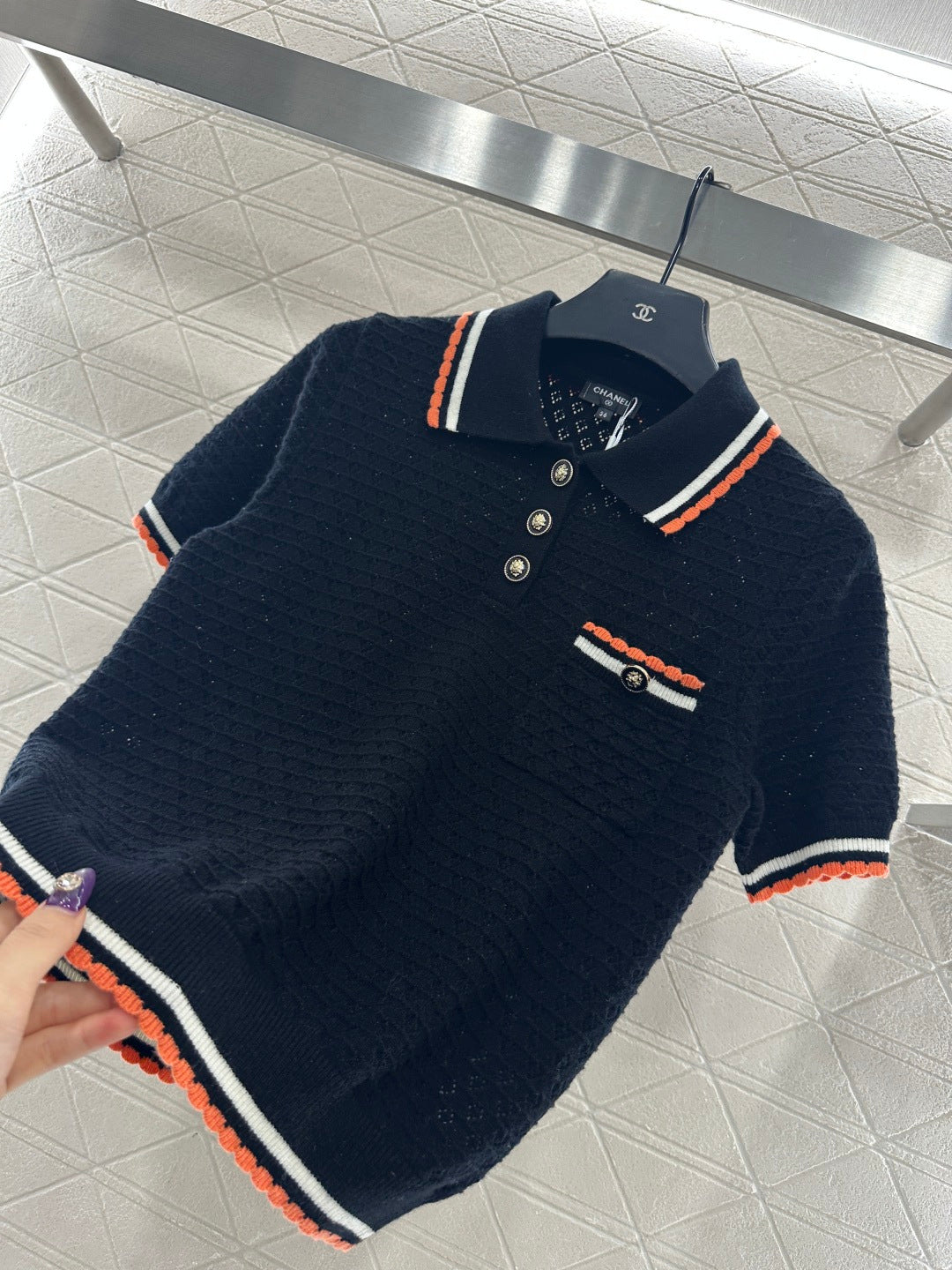 Color-blocked Collared Knit Short-Sleeve T-Shirt