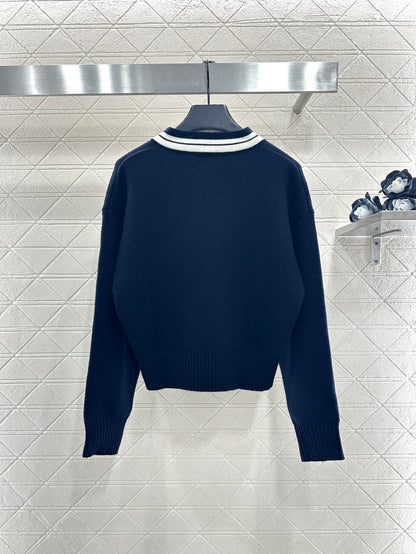 Short Knit Pullover Sweater