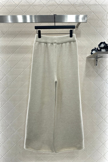 Fur-trimmed zip-up knit set