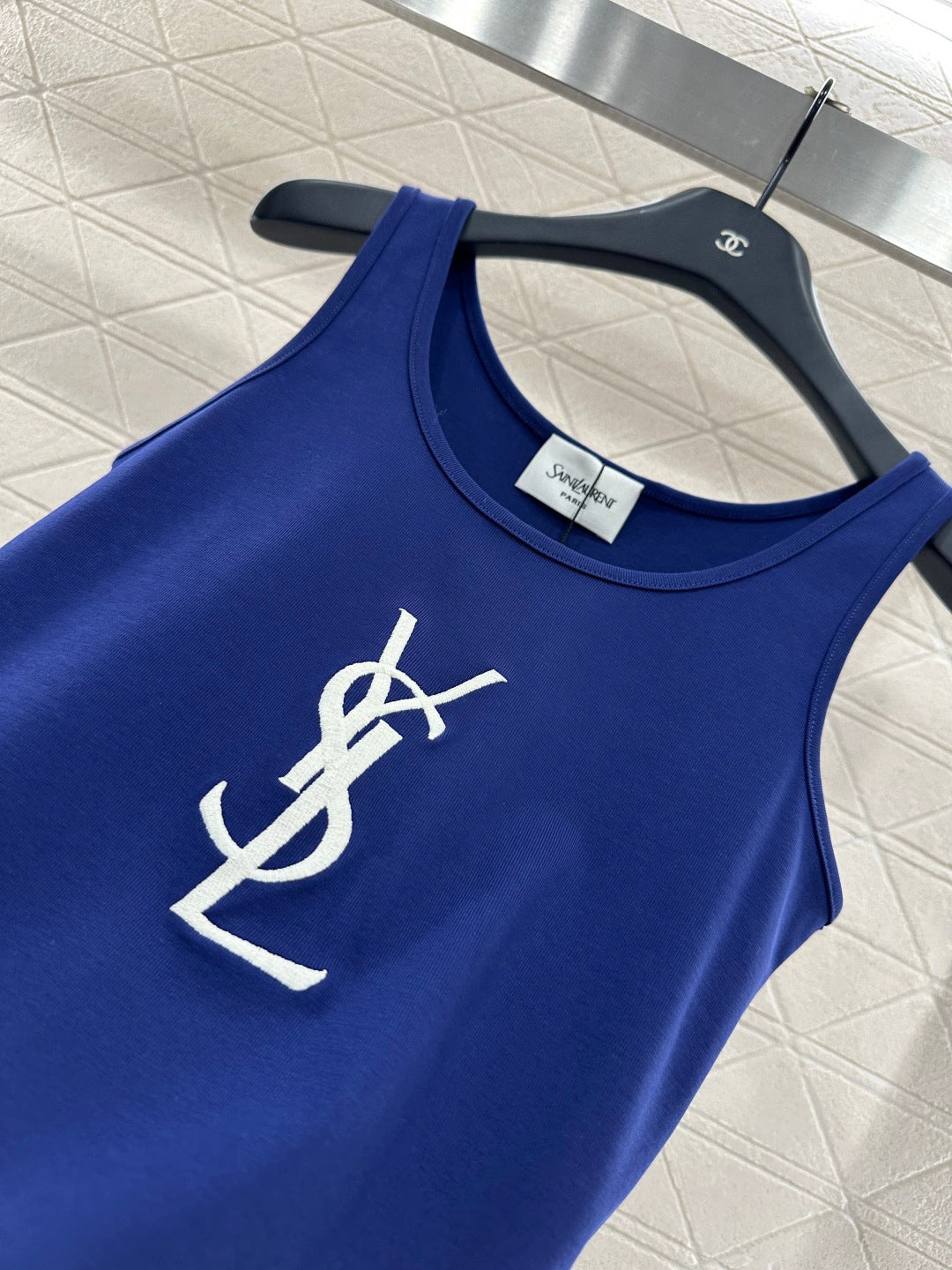Slim Fit U-Neck Logo Vest