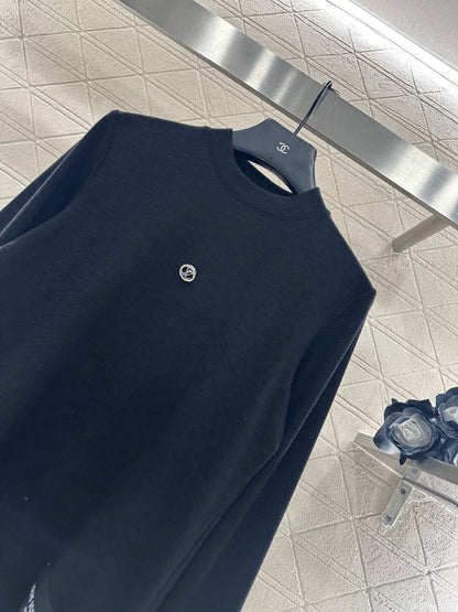 Logo Brooch Base Layer Top