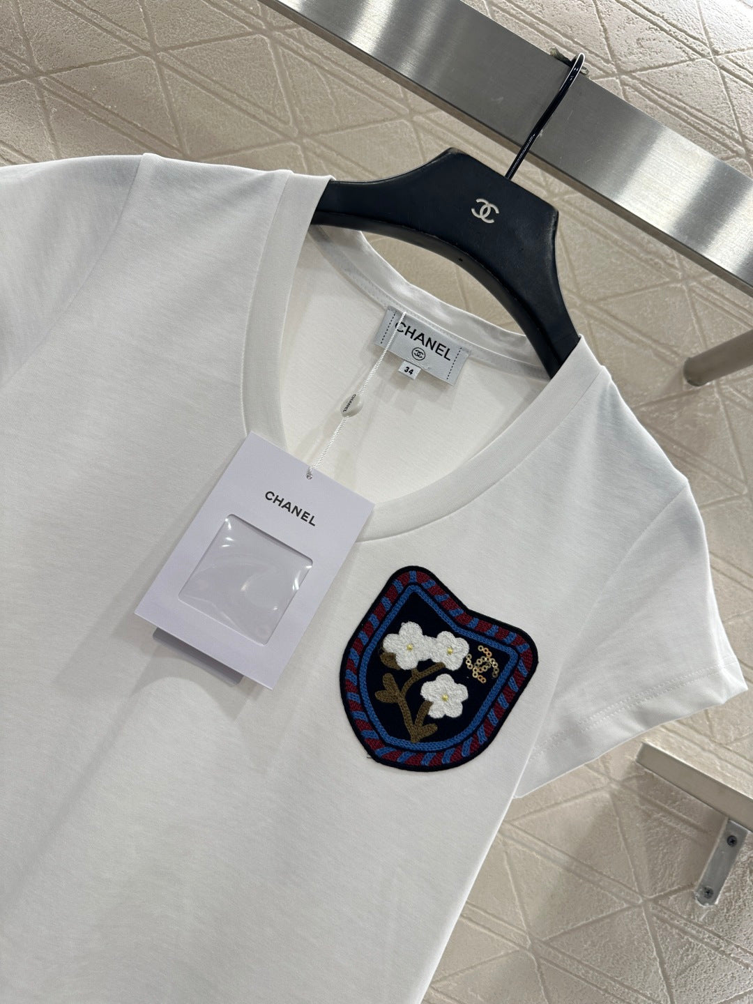 Heart Neck Logo T-Shirt