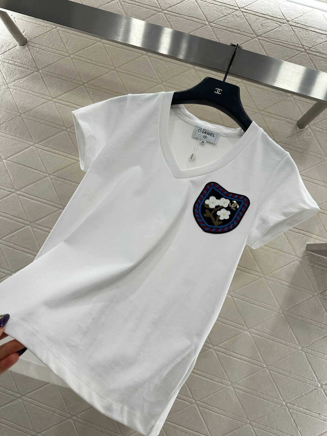 Heart Neck Logo T-Shirt