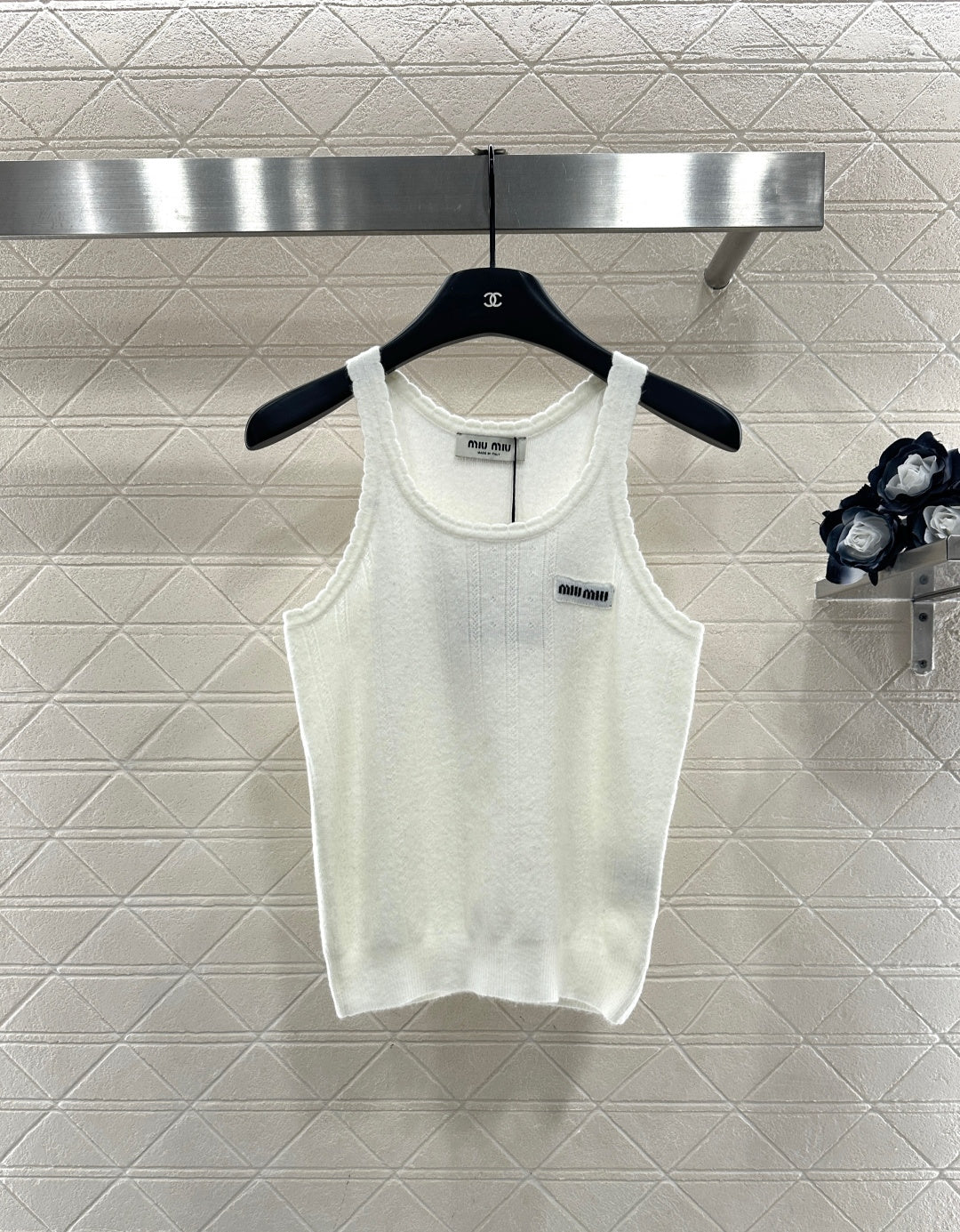 Wave-Trimmed Knit Vest