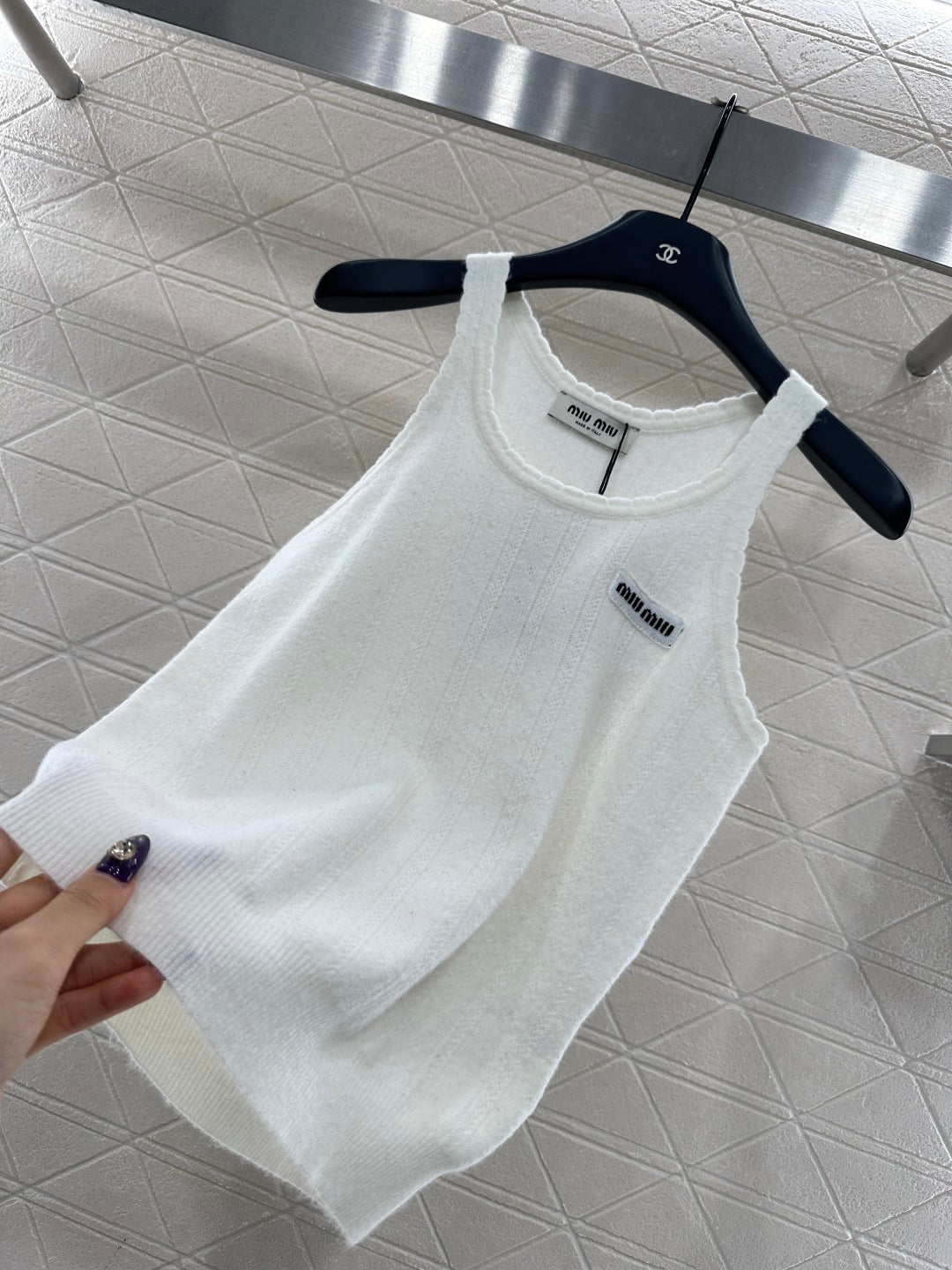 Wave-Trimmed Knit Vest