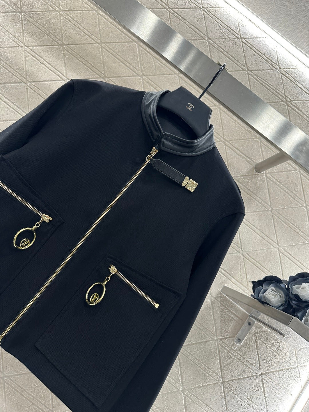 Zipper-front Leather Collar Jacket