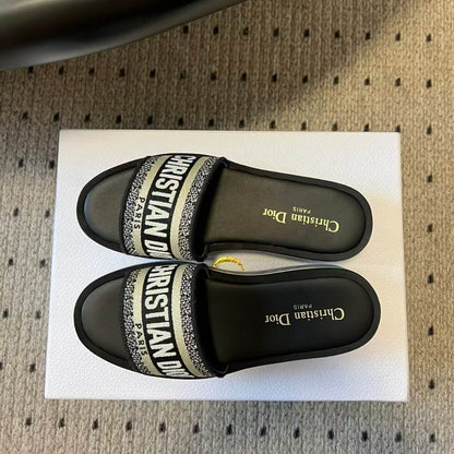 Classic Platform Slide Sandals